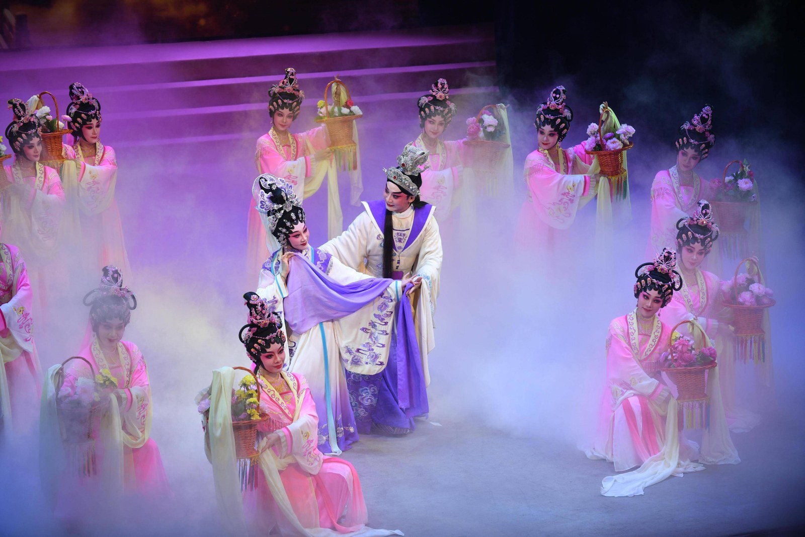 粤港澳名家合演《帝女花》